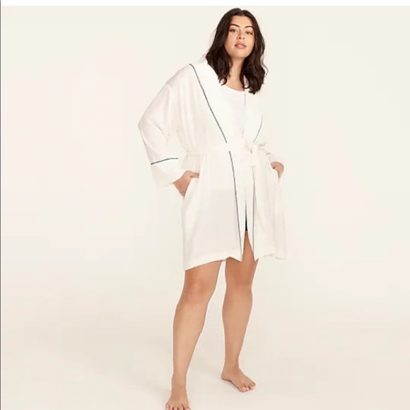 J Crew Easy Luxe Eco robe NWT - Picture 3 of 4